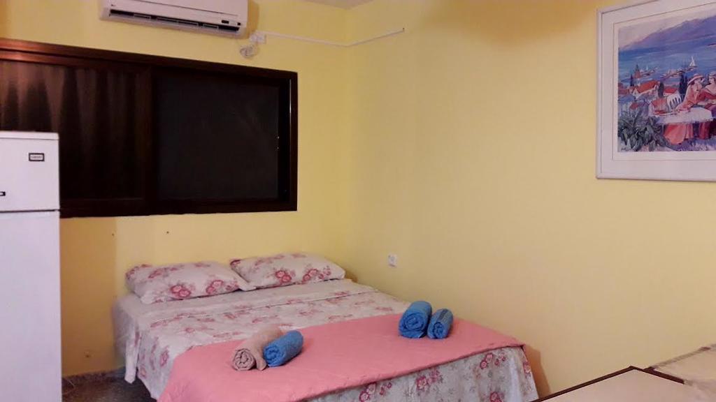 Lesanel - Guest House Arad Ngoại thất bức ảnh